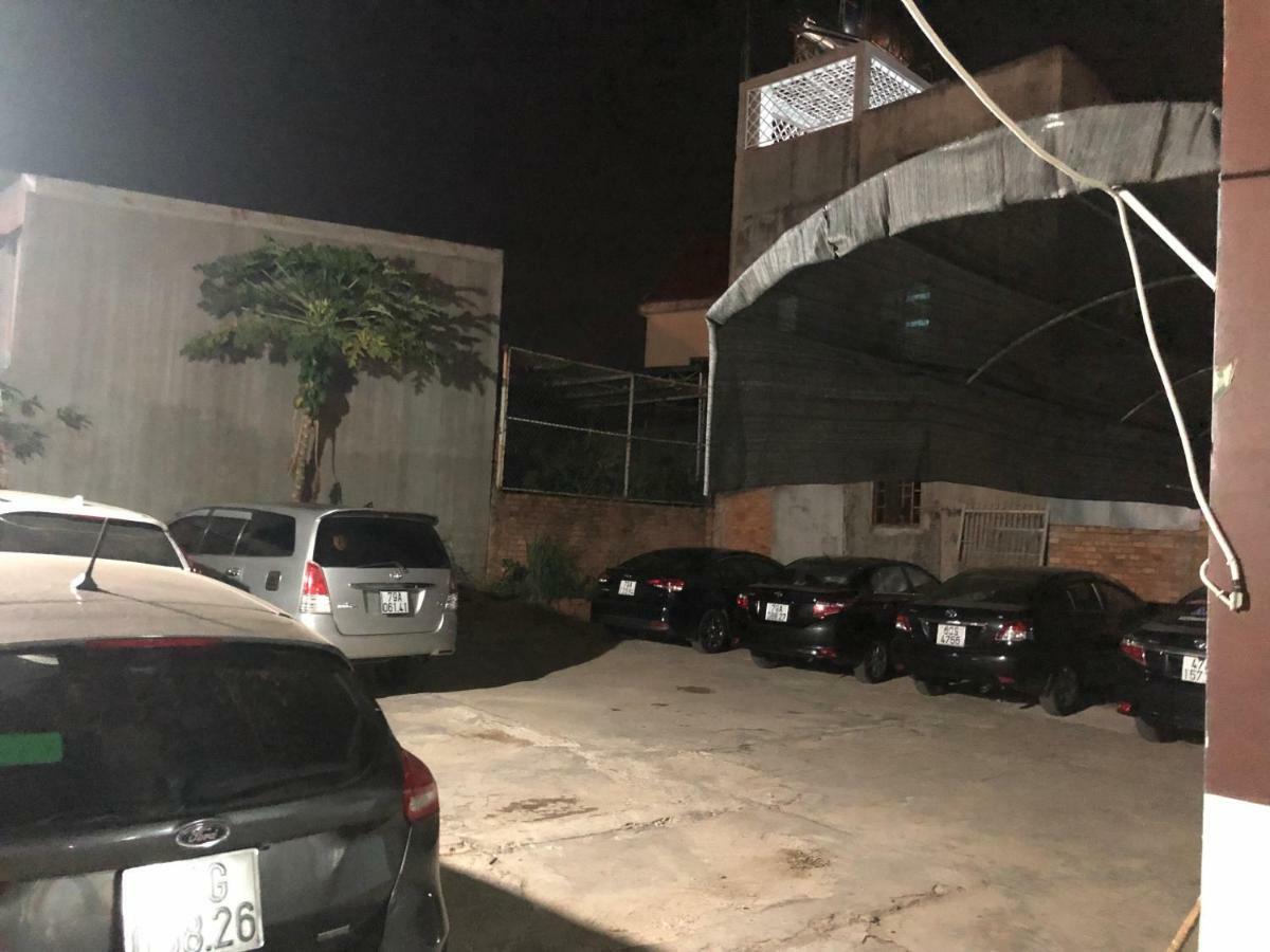 Hotel An Nhien Buôn Ma Thuột Esterno foto